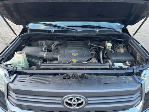 Used 2014 Toyota Tundra SR5 AWD/4WD image 23