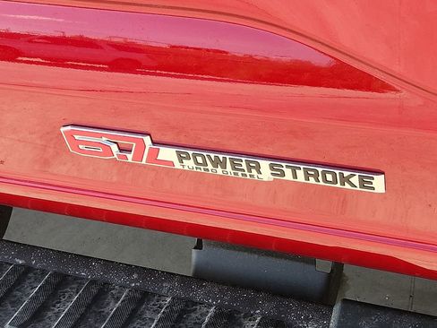 New 2025 Ford F250 Lariat w/ Lariat Ultimate Package AWD/4WD image 8