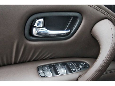 Used 2024 Nissan Armada Platinum w/ Captain's Chairs Package image 20