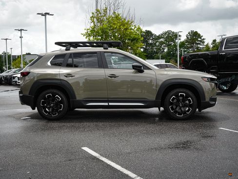 Used 2025 MAZDA CX-50 Meridian Edition w/ Apex Package AWD/4WD image 11