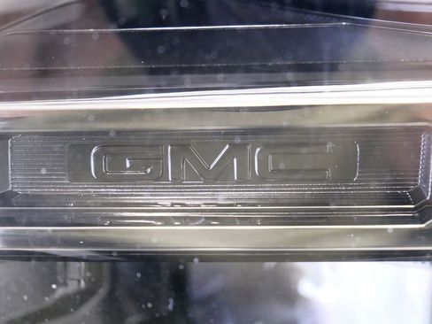 Used 2022 GMC Sierra 1500 AT4 w/ AT4 Preferred Package image 21