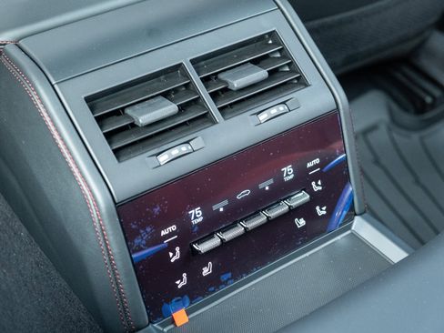 New 2026 Porsche Panamera 4 image 36