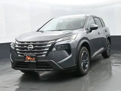 Used 2024 Nissan Rogue SV