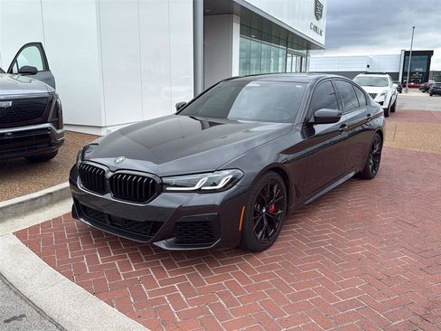 Used 2022 BMW M550i xDrive w/ Executive Package image 1