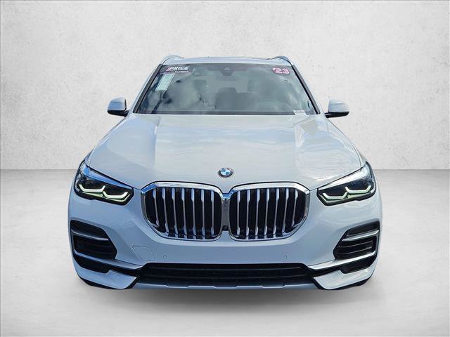 Certified 2023 BMW X5 xDrive40i w/ Premium Package AWD/4WD image 2