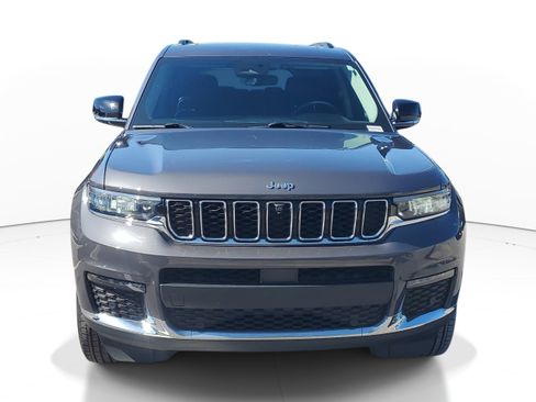 Used 2023 Jeep Grand Cherokee L Limited w/ Luxury Tech Group II RWD image 3