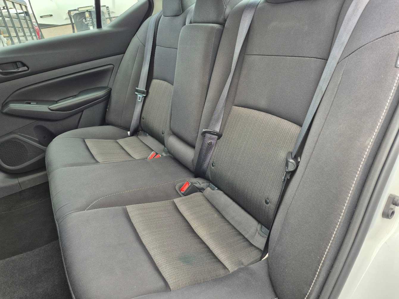 Used 2024 Nissan Altima 2.5 SV FWD image 22