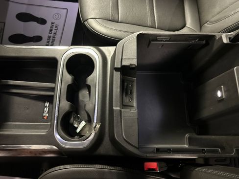 Used 2023 GMC Sierra 2500 Denali AWD/4WD image 19
