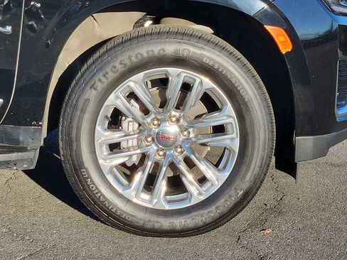 Used 2023 GMC Yukon SLT image 8