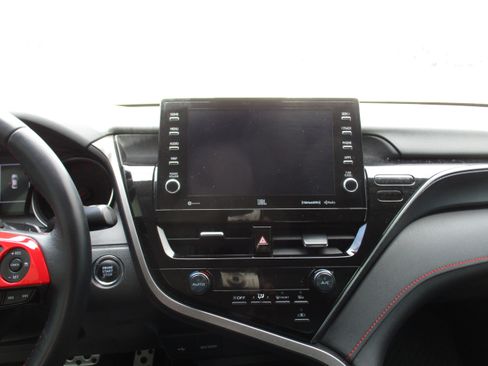 Used 2022 Toyota Camry TRD w/ TRD Package w/JBL Audio FWD image 33