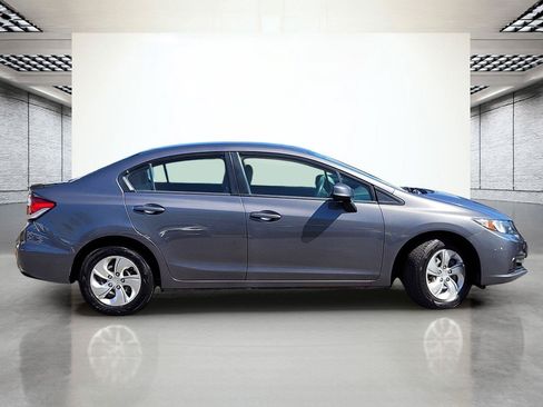 Used 2013 Honda Civic LX image 7