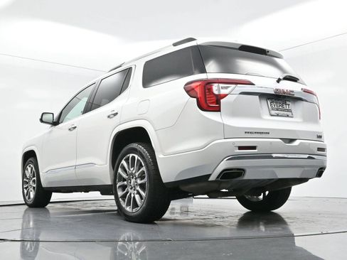 Used 2023 GMC Acadia Denali w/ Denali Ultimate Package FWD image 44