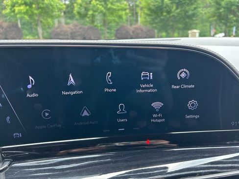 Used 2022 Cadillac Escalade ESV Sport w/ Touring Package AWD/4WD image 32