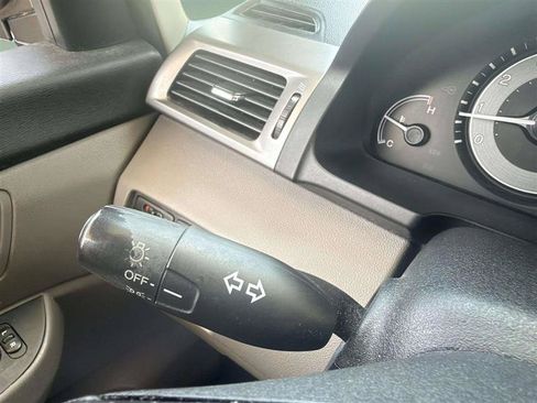 Used 2015 Honda Odyssey EX-L image 36
