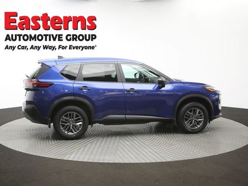 Used 2023 Nissan Rogue S AWD/4WD image 44