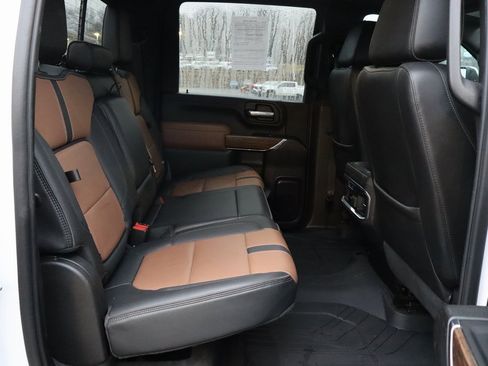 Used 2023 Chevrolet Silverado 3500 High Country w/ Z71 Off-Road Package image 23