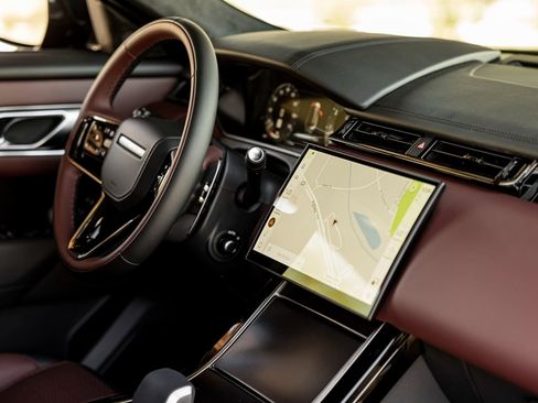 New 2026 Land Rover Range Rover Velar Autobiography image 30