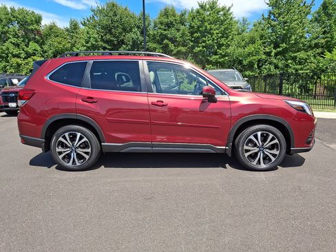 Certified 2024 Subaru Forester Limited AWD/4WD image 8