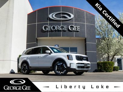 Certified 2023 Kia Telluride EX w/ EX Captain's Chair Package
