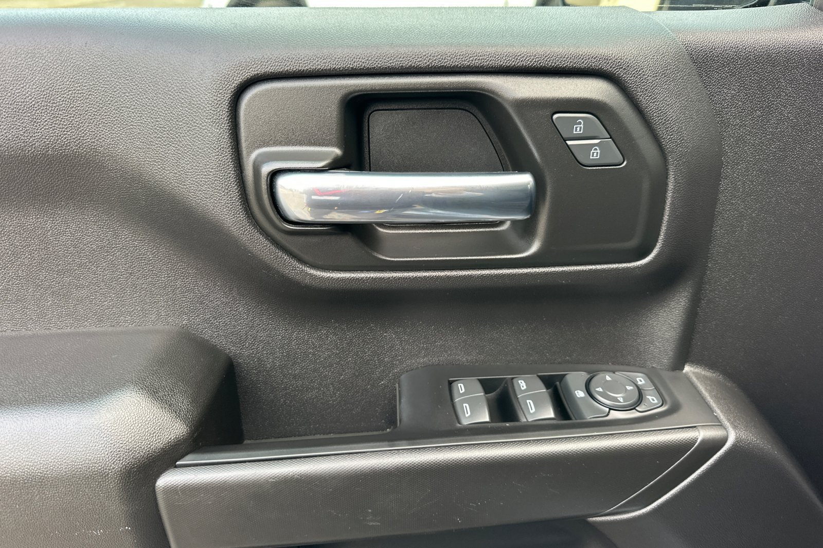 Certified 2023 Chevrolet Silverado 1500 Custom RWD image 11