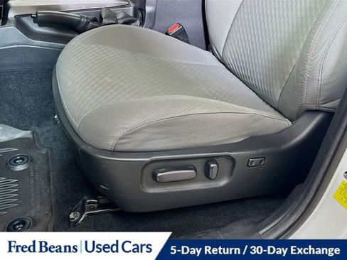 Used 2022 Toyota Tacoma SR5 image 19