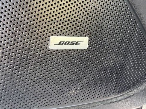 Used 2016 Chevrolet Camaro LT image 12