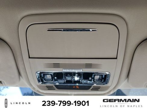 Certified 2022 Lincoln Aviator Reserve AWD/4WD image 35