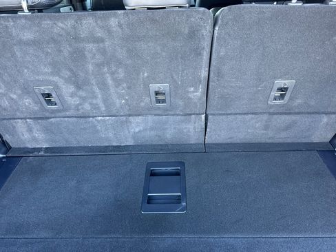 Used 2023 Lincoln Navigator Reserve image 17