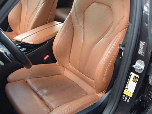 Used 2017 BMW 530i xDrive image 20