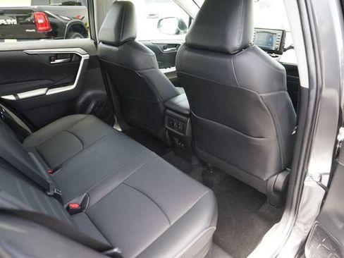 Used 2021 Toyota RAV4 XLE Premium AWD/4WD image 15