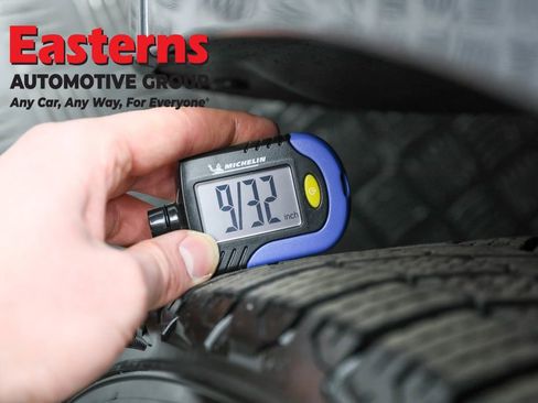 Used 2018 Tesla Model 3 Long Range image 24