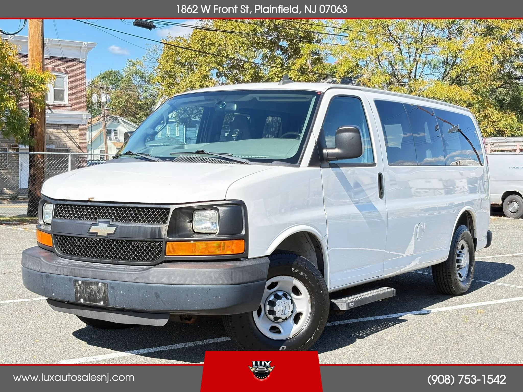 Used 2016 Chevrolet Express 2500 LS RWD image 1