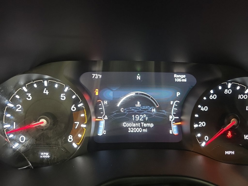 Used 2025 Jeep Compass Trailhawk AWD/4WD image 29