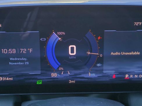 New 2026 Chevrolet Equinox EV LT AWD/4WD image 17