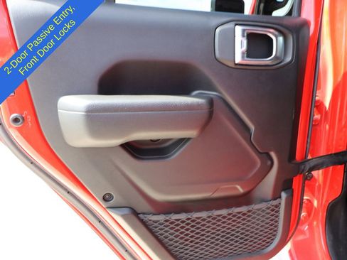 Used 2022 Jeep Wrangler Unlimited Sport AWD/4WD image 17