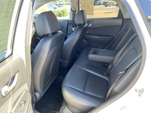 Used 2023 Hyundai Kona Limited image 50