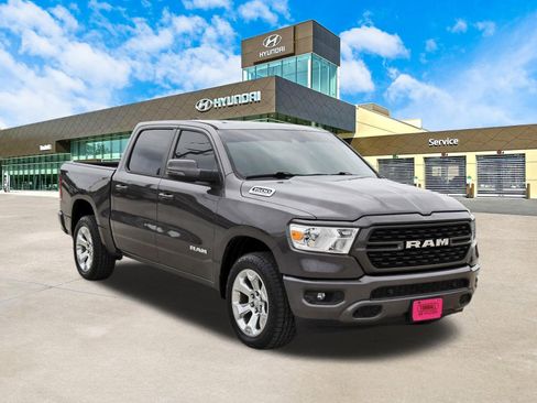 Used 2023 RAM 1500 Lone Star AWD/4WD image 3