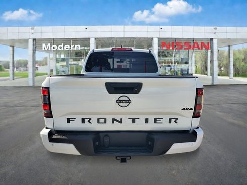 New 2026 Nissan Frontier SV w/ SV Convenience Package AWD/4WD image 5