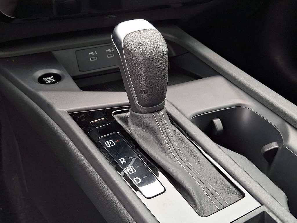 New 2026 Nissan Sentra SV w/ Floor Mat Package FWD image 8