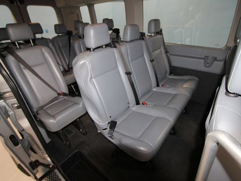 Used 2019 Ford Transit 350 XL RWD image 19