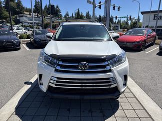Used 2017 Toyota Highlander Limited AWD/4WD video 2