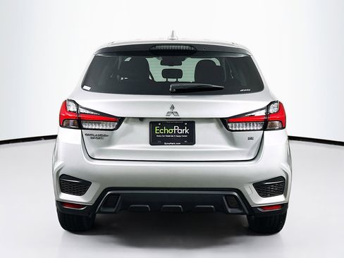 Used 2025 Mitsubishi Outlander Sport SE image 7