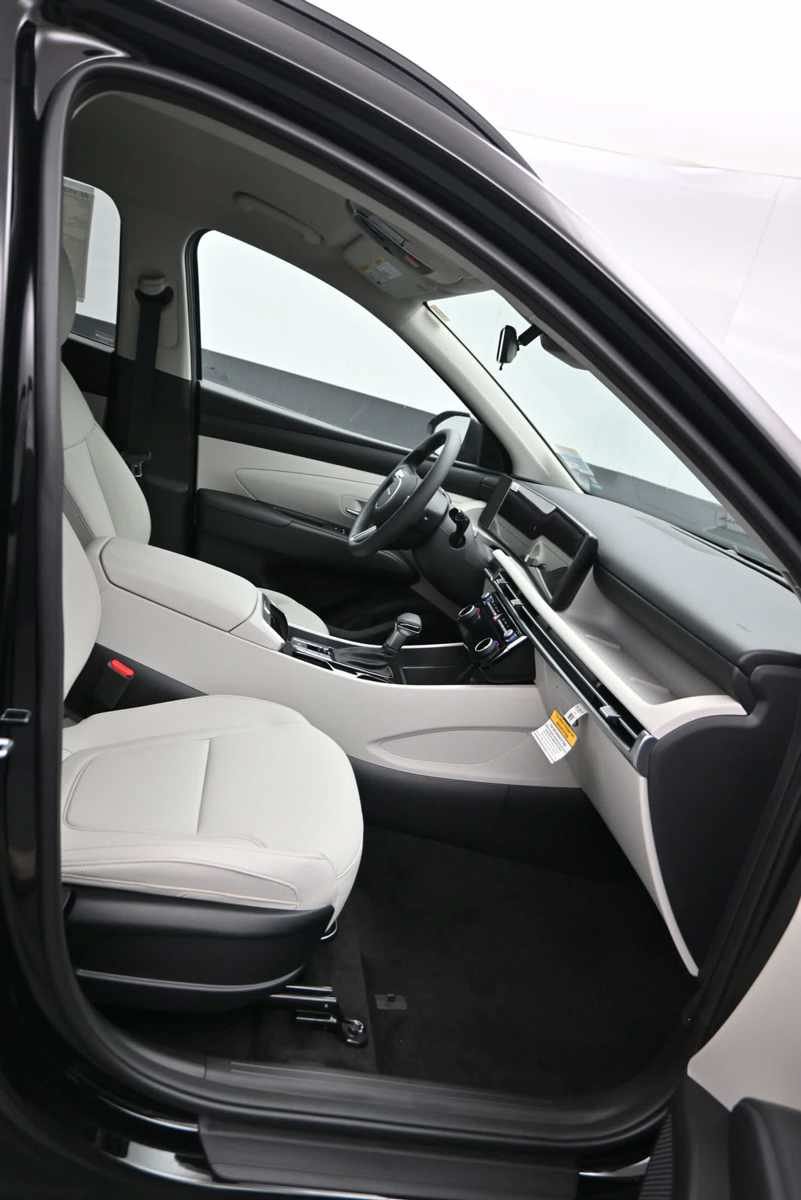 New 2026 Hyundai Tucson SEL Plus AWD/4WD image 11