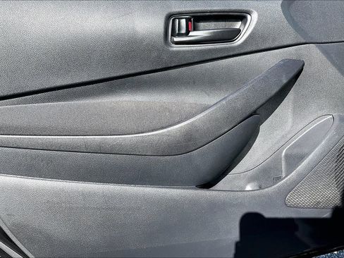 Used 2026 Toyota Corolla LE FWD image 21