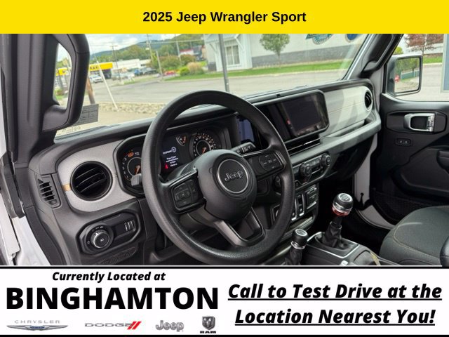 Used 2025 Jeep Wrangler Sport AWD/4WD image 10