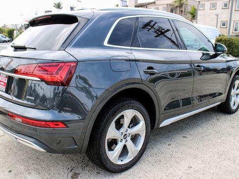 Used 2021 Audi Q5 Premium Plus w/ Premium Plus Package image 5