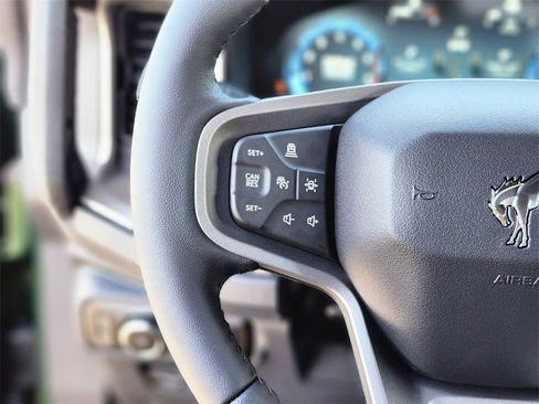 New 2025 Ford Bronco Outer Banks w/ Sasquatch Package image 27