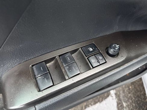 Certified 2023 Toyota Camry SE image 21