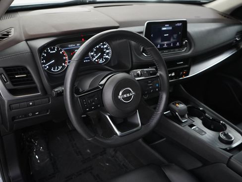 Used 2023 Nissan Rogue SV w/ SV Premium B Package AWD/4WD image 21