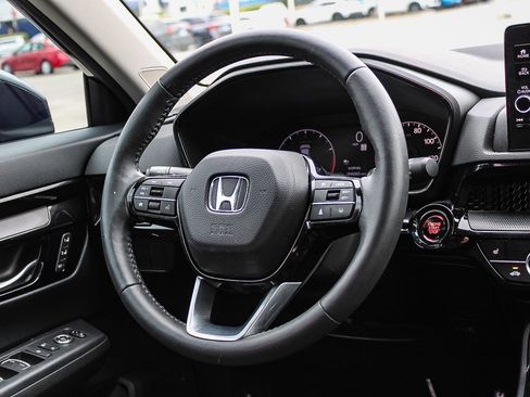Used 2024 Honda CR-V EX-L image 17